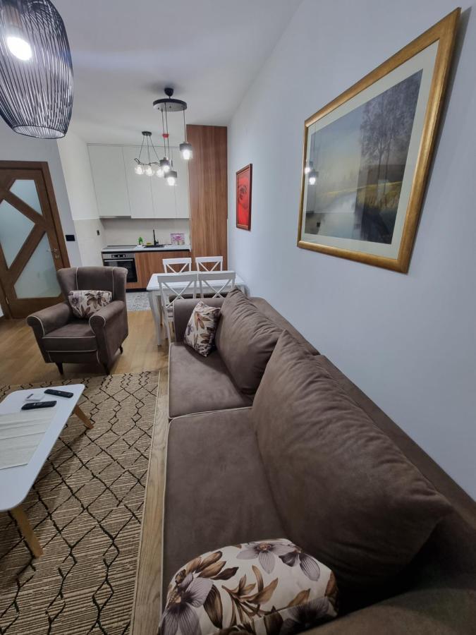 Fantastic New Centre Apartment Podgorica Ngoại thất bức ảnh